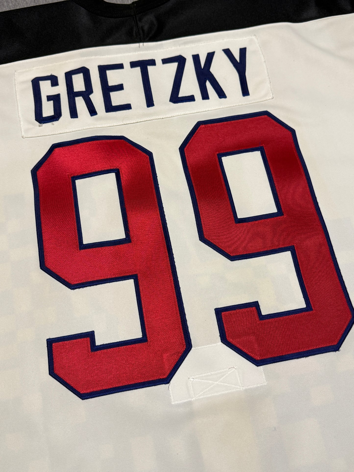 NHLPA Wayne Gretzky Worn Jersey