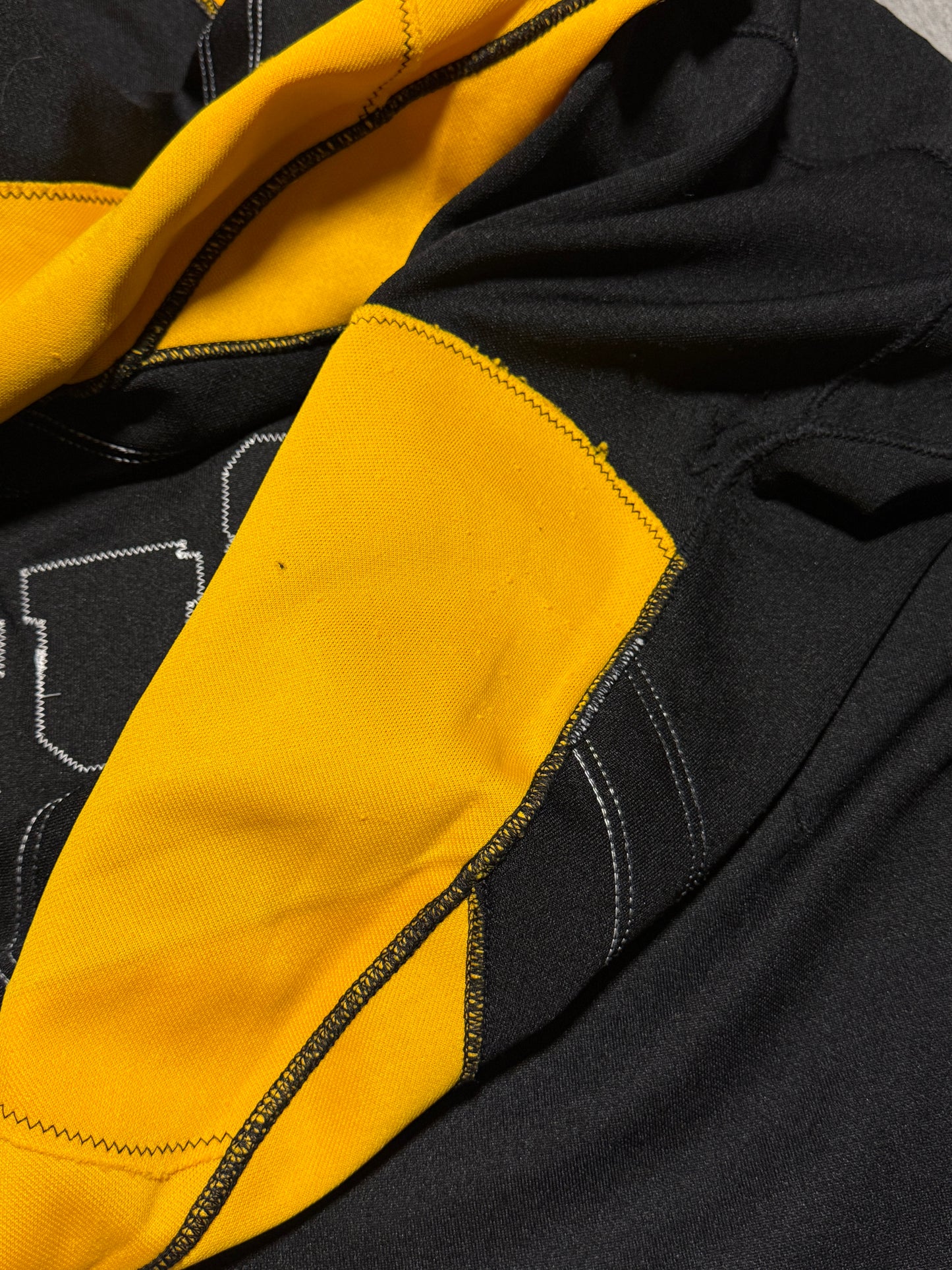 Pittsburgh Penguins Mullen Game Worn Jersey