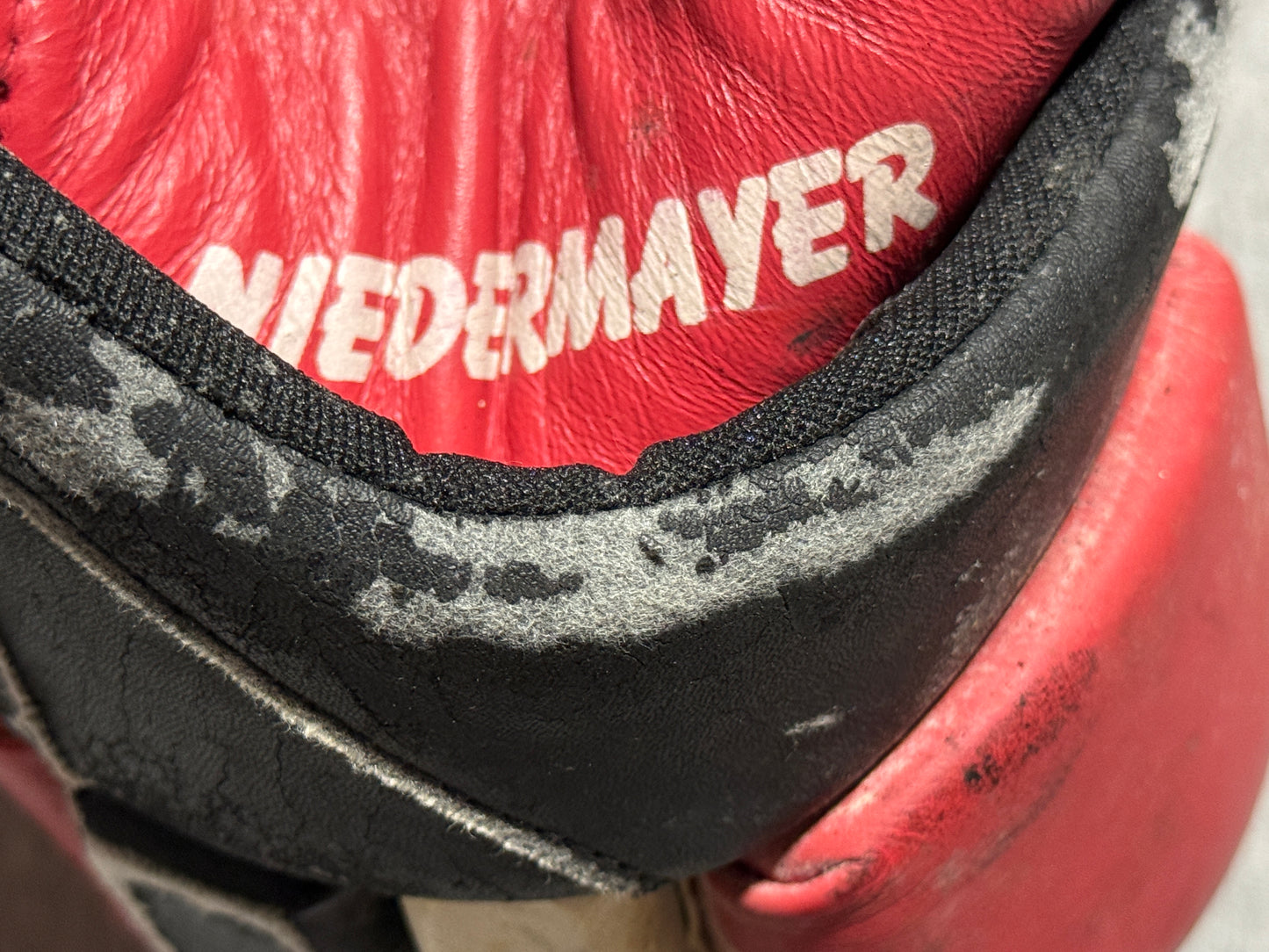 New Jersey Devils Authenticated Scott Niedermayer Game Worn Gloves - consignment
