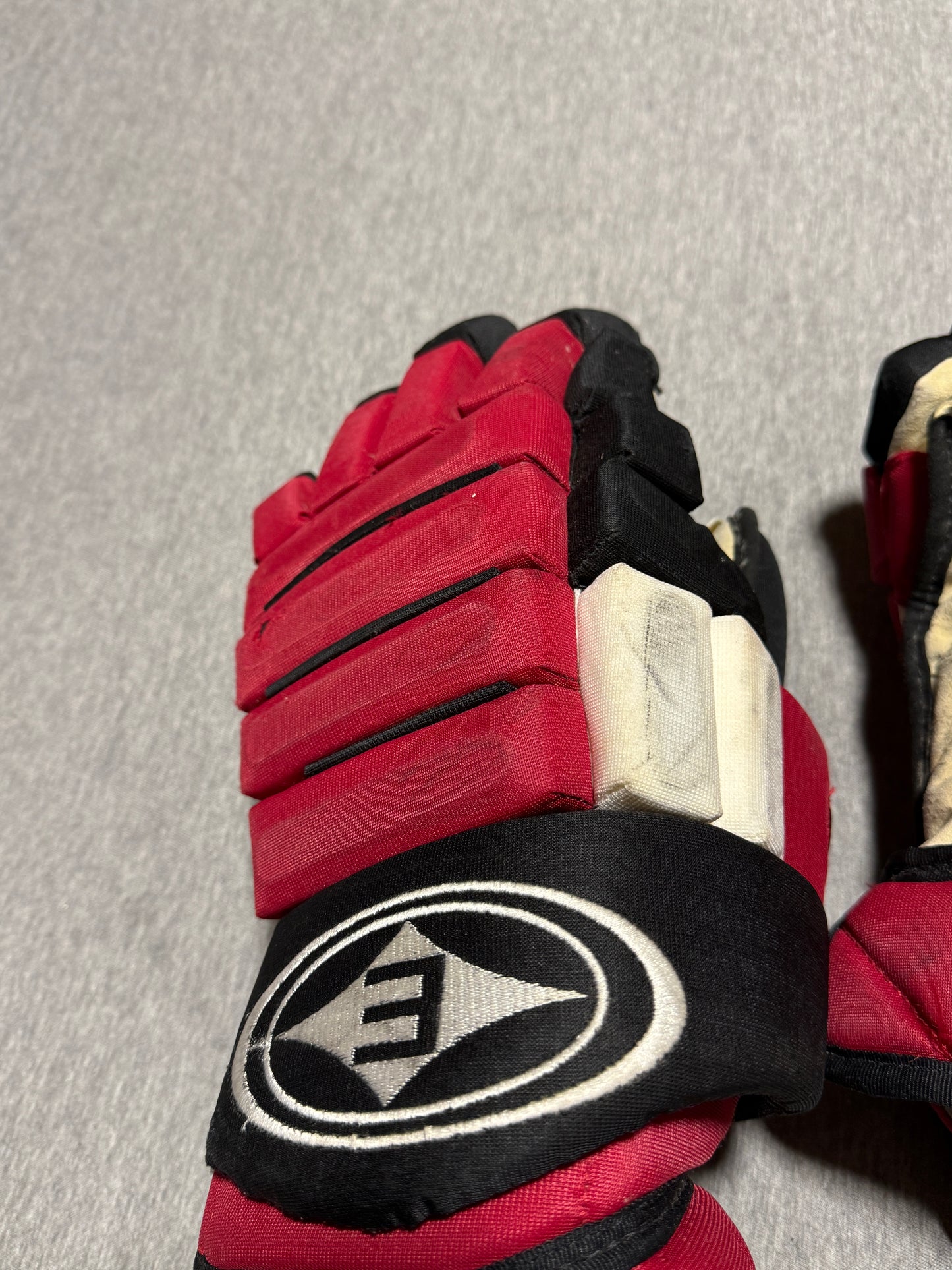New Jersey Devils Zach Parise Rookie Era Game Worn Gloves - consignment