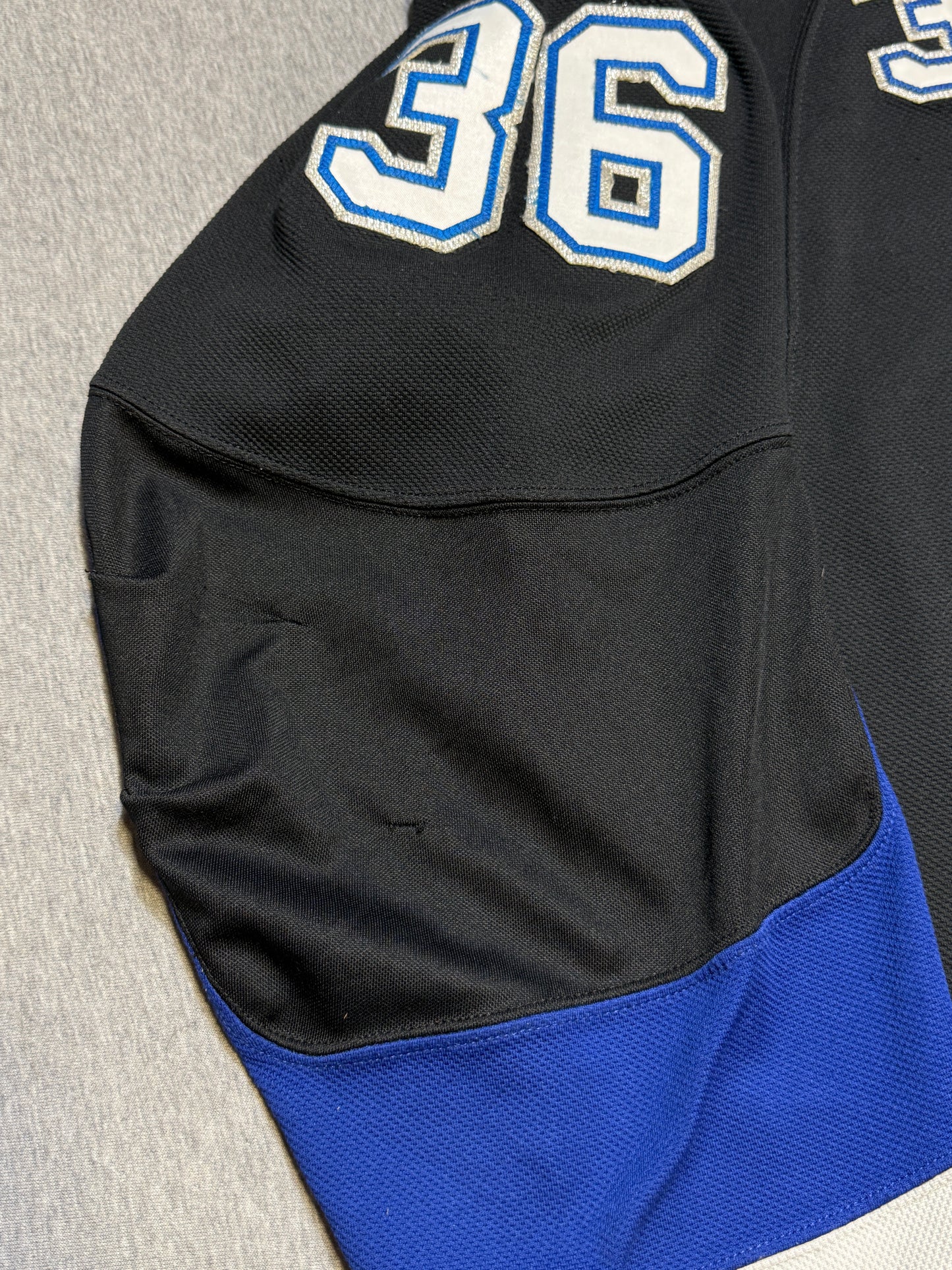 Tampa Bay Lightning Andre Roy Game Worn Jersey - consignment