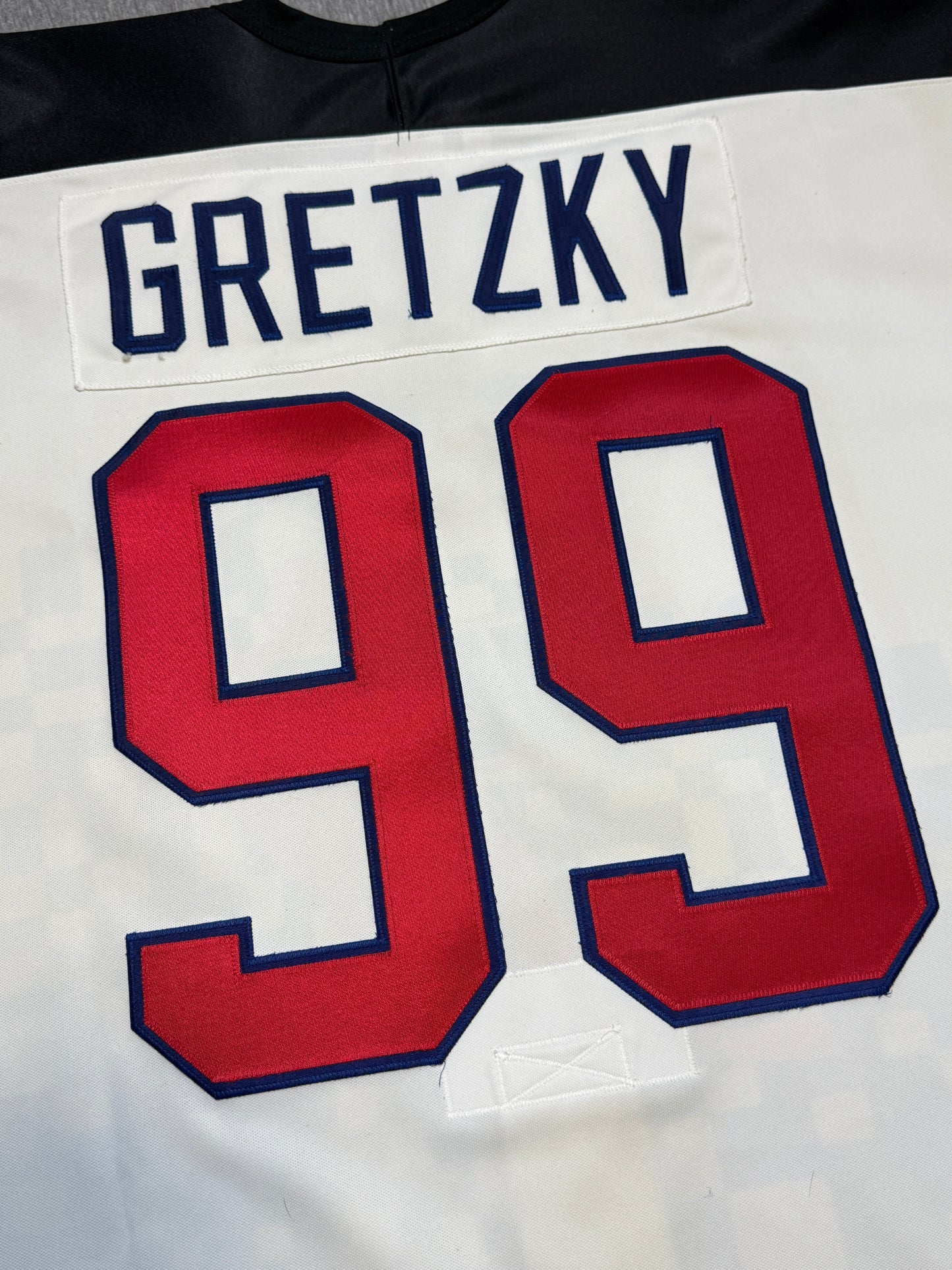 NHLPA Wayne Gretzky Worn Jersey